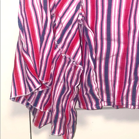 Romeo & Juliet Couture Ruffle Bell Sleeve Striped - Picture 4 of 8